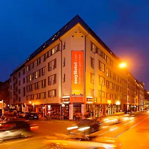 Easyhotel Hackescher Markt ברלין